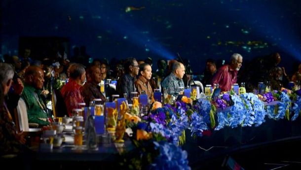 Presiden Jokowi Gelar Jamuan Santap Malam bagi Para Delegasi KTT AIS Forum 2023