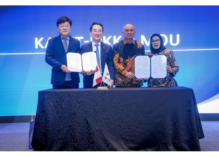 Penandatanganan MoU tentang RnD Center EV antara PIKKO dengan BEPA