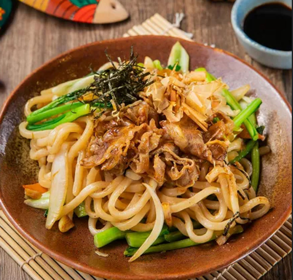 Ini Resep Yaki Udon, Praktis dan Porsinya Pas