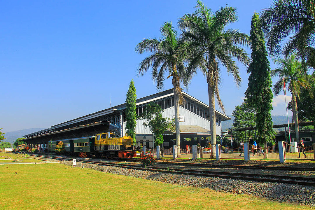 Kereta Wisata di Museum Ambarawa (Foto: Khafidz Abdulah/Trenasia)