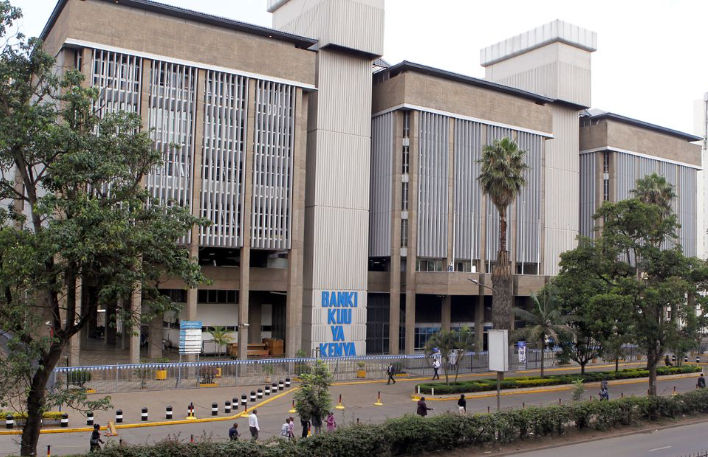 Gedung Kantor Pusat Bank Sentral Kenya di sepanjang Haile Selassie Avenue di Nairobi (Reuters/Njeri Mwangi)
