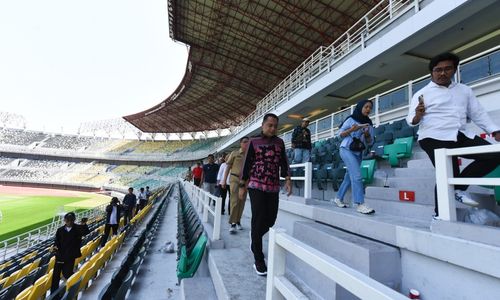 Sambut Piala Dunia U-17, Pegiat Mural Percantik Stadion GBT
