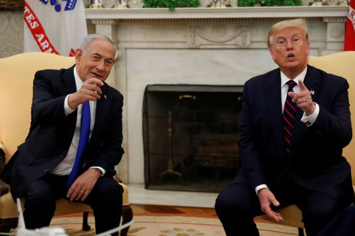 Perdana Menteri Israel Benjamin Netanyahu dan Presiden AS Donald Trump (Reuters/Tom Brenner)