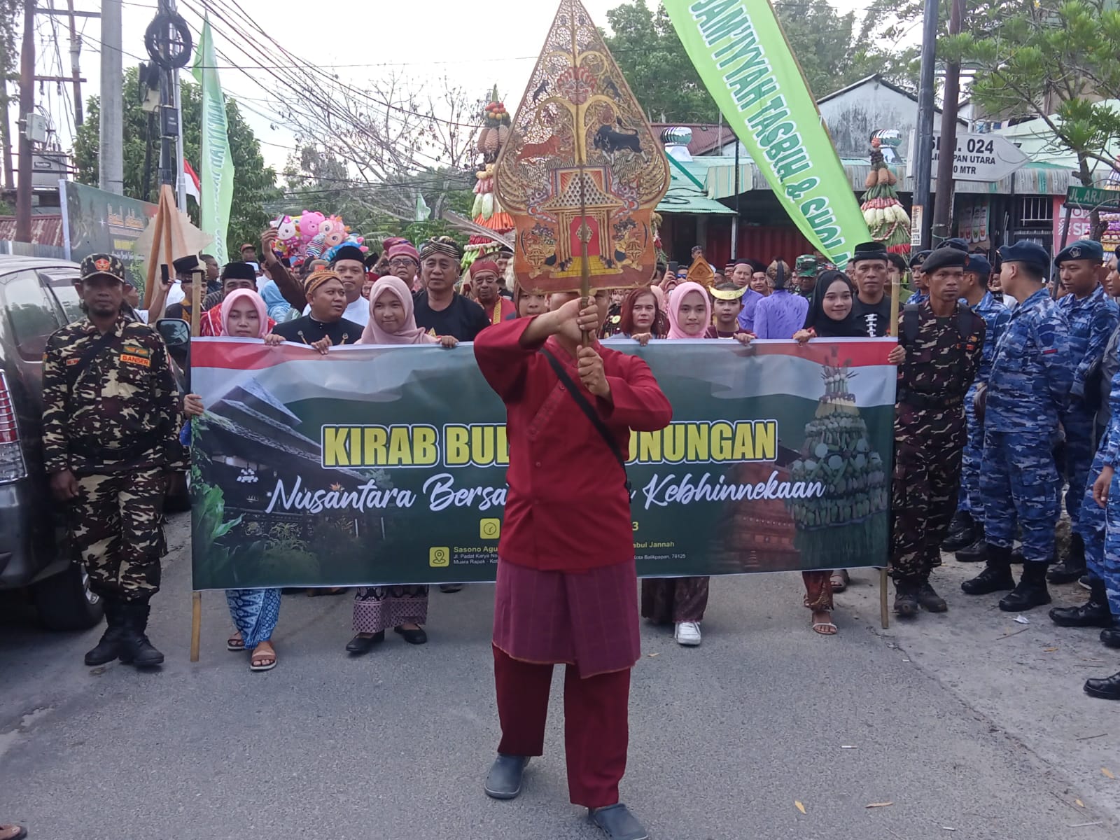 Kirab Budaya Gunungan Awali Haul Akbar Wali Songo dan Syekh Abdul Qadir Al-Jailani