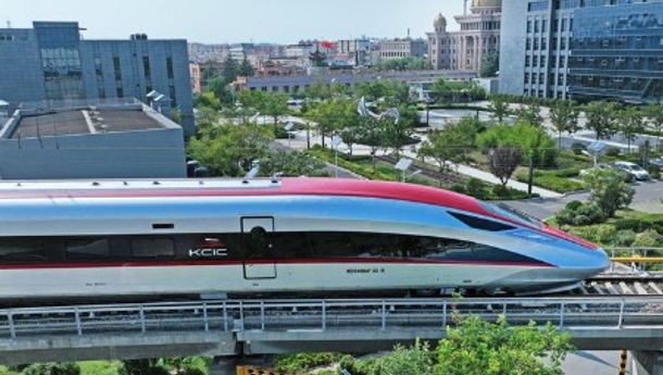 Memalukan, Ternyata Proyek Kereta Cepat Jakarta-Bandung  Belum Selesaikan Pembebasan Lahan 