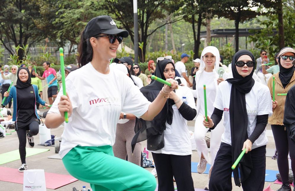 Peluang Cuan! Indo Kosmetika Cari Mitra Bisnis di Daerah,  Peluncuran Morezlimme jadi Trending Topik