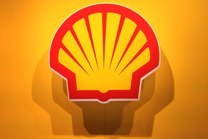 Logo Perusahaan Minyak dan Gas Multinasional Inggris Shell (Reuters/Chris Helgren)