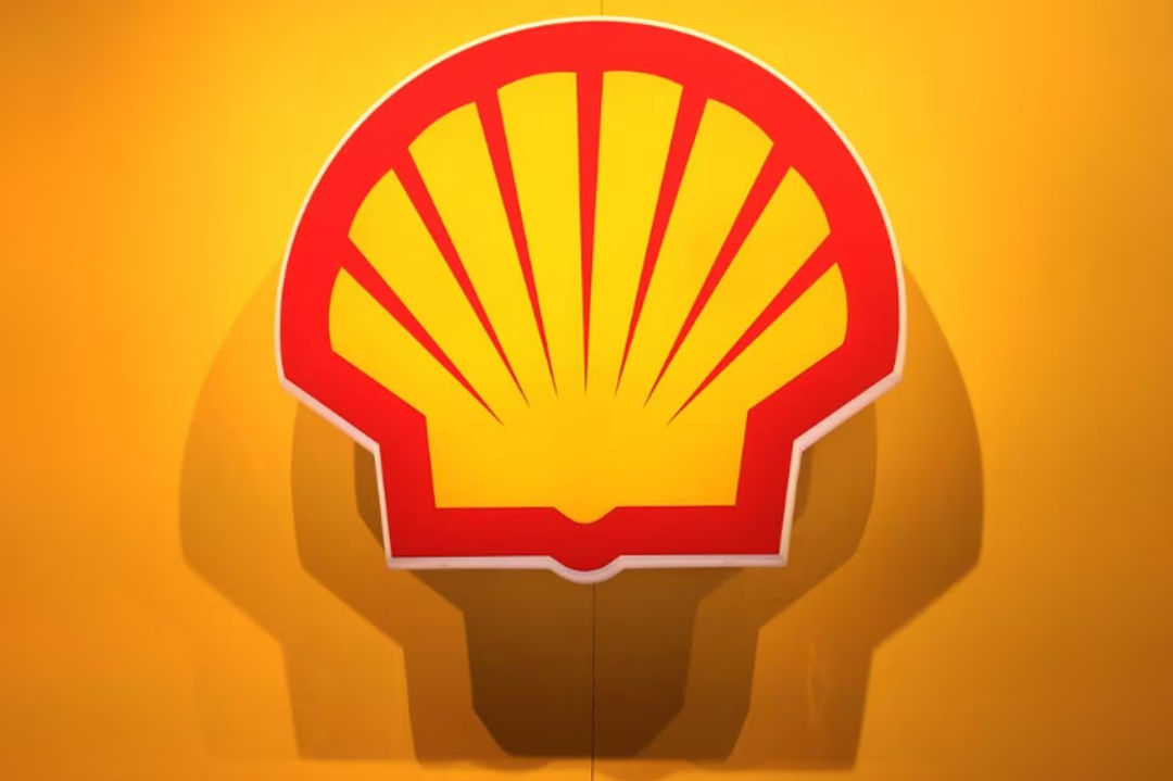 Logo Perusahaan Minyak dan Gas Multinasional Inggris Shell (Reuters/Chris Helgren)