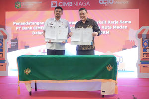 Bobby Nasution dalam Acara Penandatanganan Nota Kesepahaman Kerja Sama PT Bank CIMB Niaga Tbk
