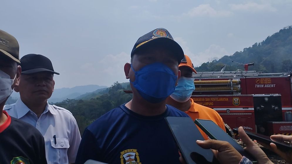 Kepala Dinas Pemadam Kebakaran dan Penyelamatan Kota Bandar Lampung Anthony Irawan