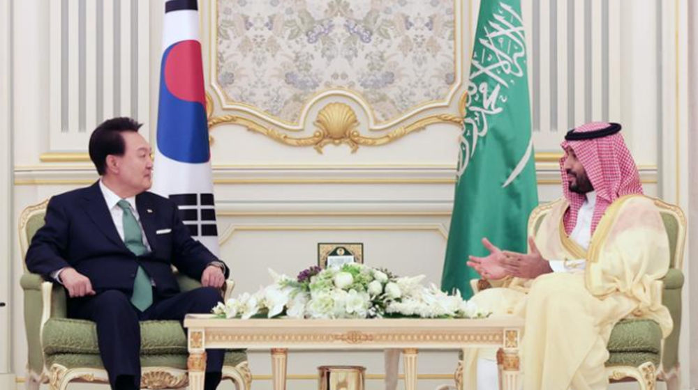 Presiden Korea Yoon Suk Yeol dan Putra Mahkota Saudi Mohammed bin Salman dalam Pembicaraan Puncak di Istana Al Yamamah 