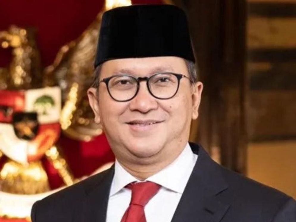 2023-10-25-rosan-roeslani-mengundurkan-diri-dari-jabatan-wakil-menteri-bumn.jpg