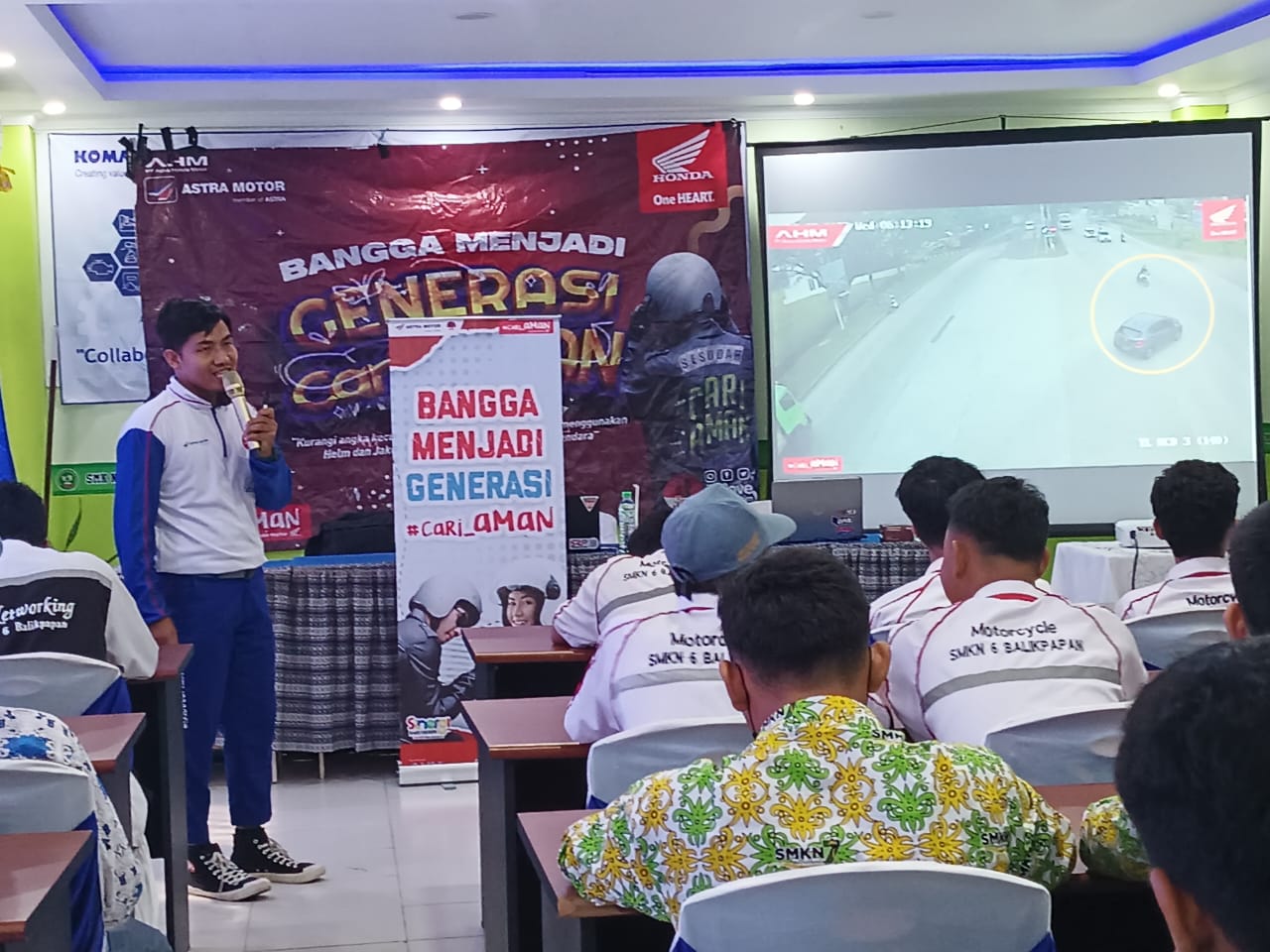 Astra Motor Kaltim 1 Berikan Edukasi Safety Riding di SMK Negeri 6 Balikpapan