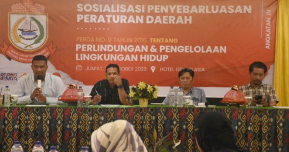 Sekretariat-DPRD-Makassar-Ingatkan-Warga-Jaga-dan-Kelola-Lingkungan-H_.png