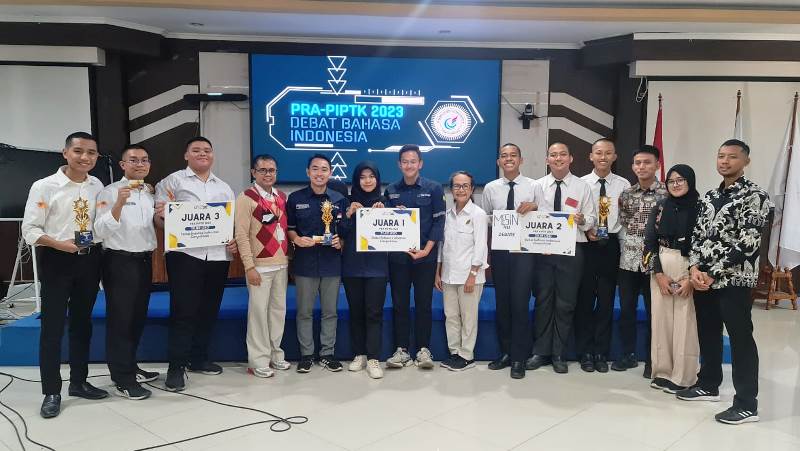 Di Lomba Debat Pra PIPTK, Teknik Pengolahan Migas PEM Akamigas Raih Juara I 