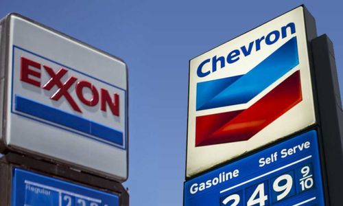 Laba Kuartal Ketiga Exxon dan Chevron Turun Drastis, Investor Berbondong-Bondong Pergi 