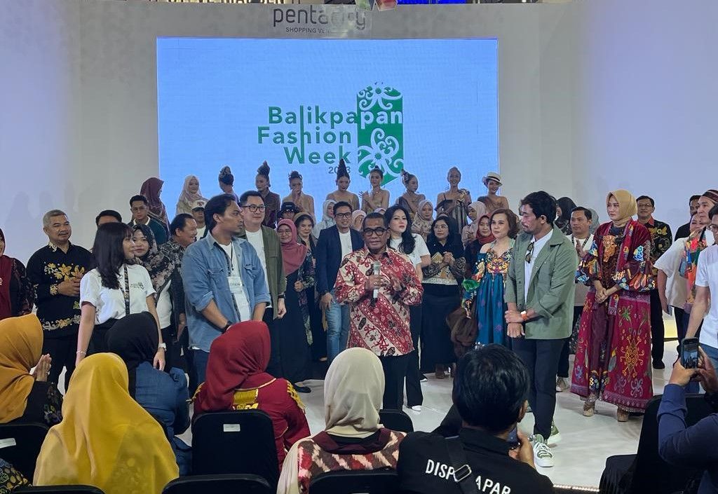 Penutupan Balikpapan Fashion Week Jadi Akhir Acara ALKI II Investment Forum 2023