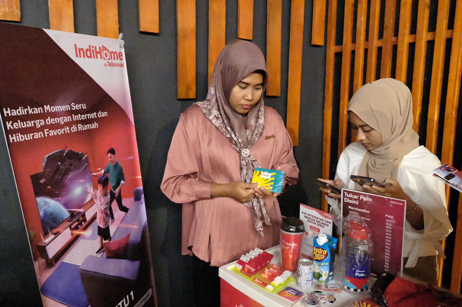 Dukung Pemuda Sandang Pangan, Telkomsel Kolaborasi Balikpapan Youth Spirit Gen 5 x Scako