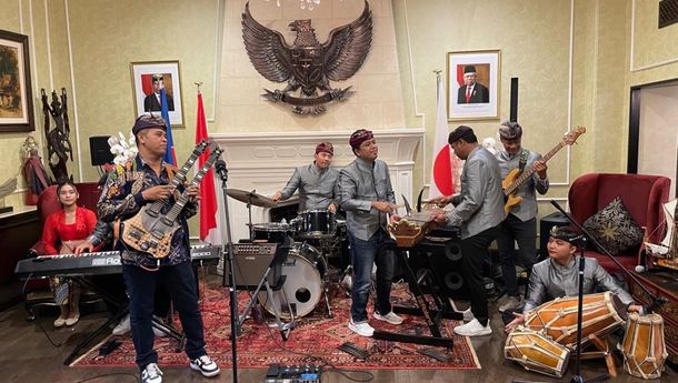 Balawan dan Batuan Ethnic Fusion Hibur Komunitas Diplomatik Negara Sahabat di Wisma Duta RI di Jepang