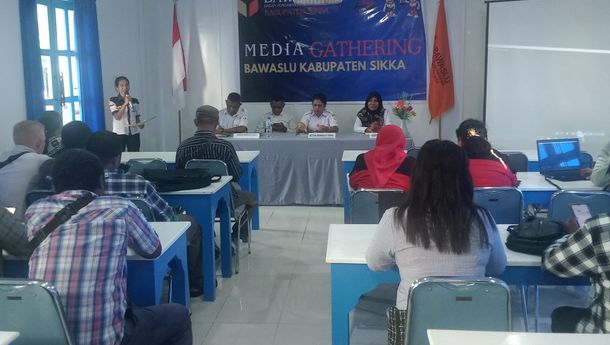 Bawaslu Kabupaten Sikka Gandeng 'Awas' Gelar Media Gathering