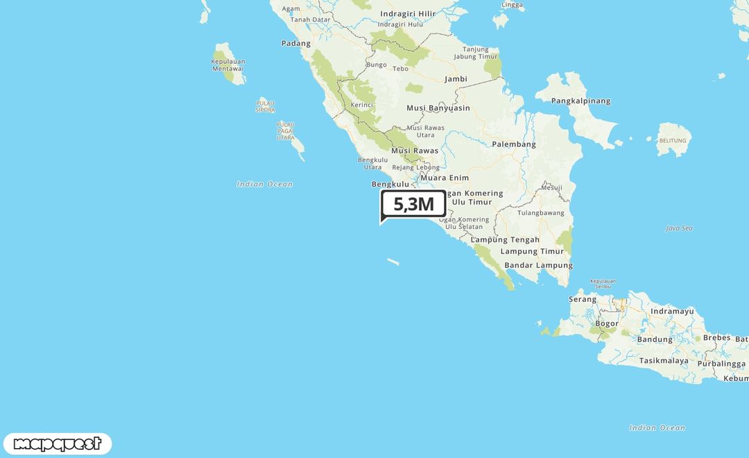 Pusat gempa berada di laut 83 km barat laut Enggano