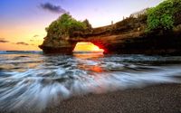 Pantai Karangbolong.jpg