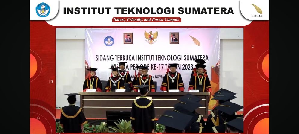 wisuda ITERA