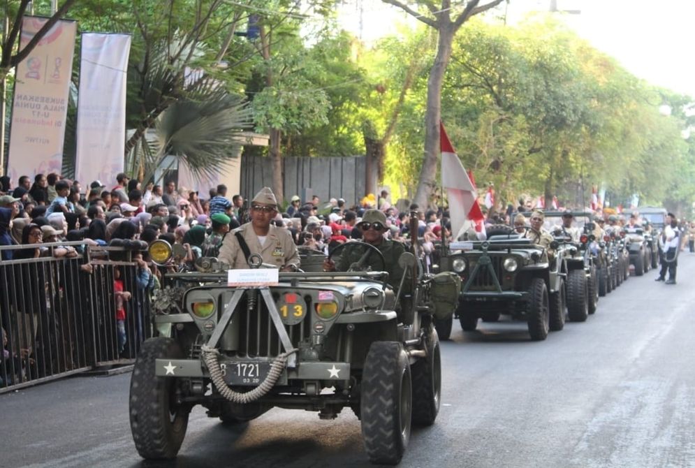 A-PARADE PERJUANGAN.jpg