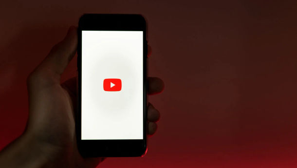 YouTube Dirumorkan Rencana Hadirkan Tombol yang Arahkan Pengguna ke Video Shorts Secara Acak