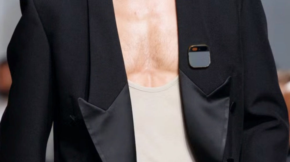 Mantan Karyawan Apple Buat AI Pin, Bantu Pengguna Ketahui Dirinya Sedang Direkam