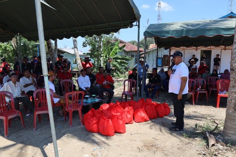 Off Road Kukar Overland 2023, Bupati Serahkan Bantuan Bakti Sosial 