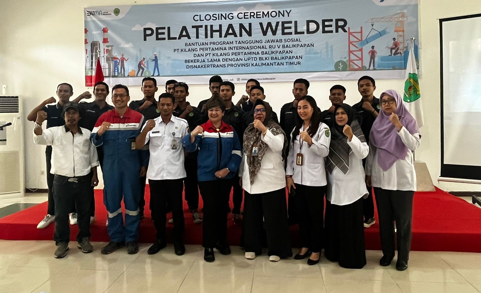 15 Peserta Program Pelatihan Welder Pertamina Berhasil Raih Sertifikat BNSP