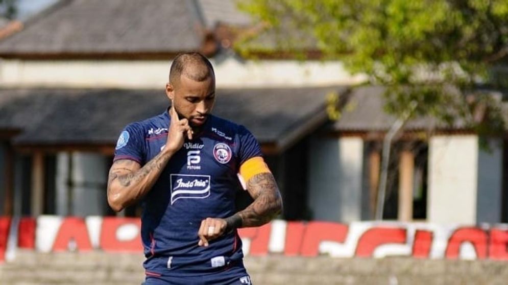 A-AREMA gustavo-almeida-dok-arema-fc.jpg