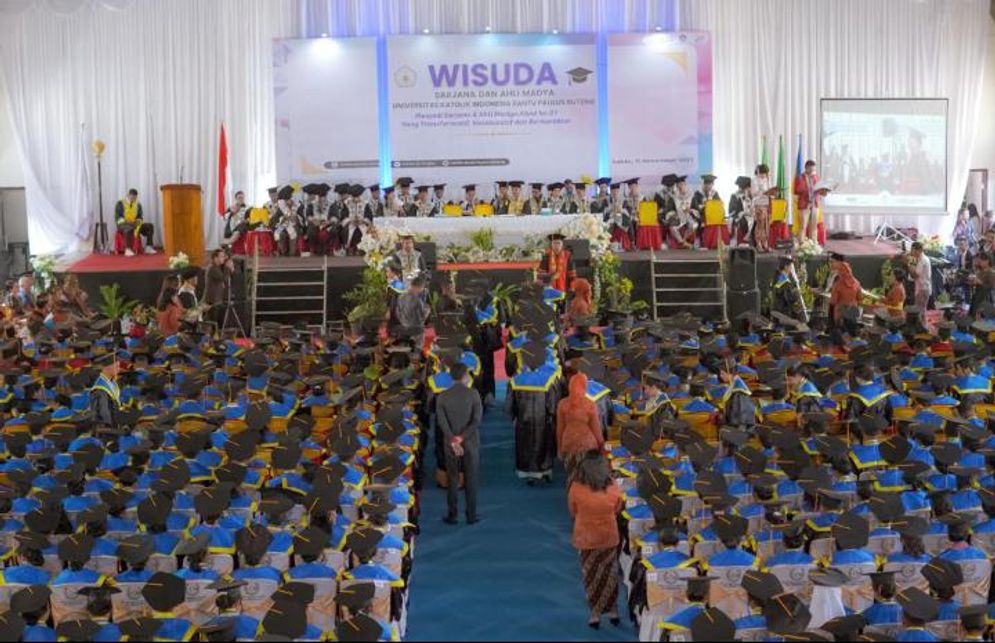 wisuda.jpeg