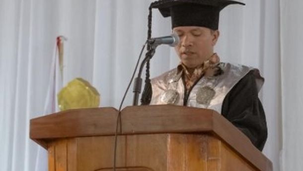 'The Stars Down to Earth', Pesan Transformasi dalam Orasi Ilmiah Wisuda Unika St Paulus Ruteng