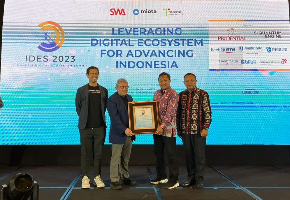 Indonesia Digital Ecosystem Summit 2023: JNE Raih Penghargaan Inovasi Digital