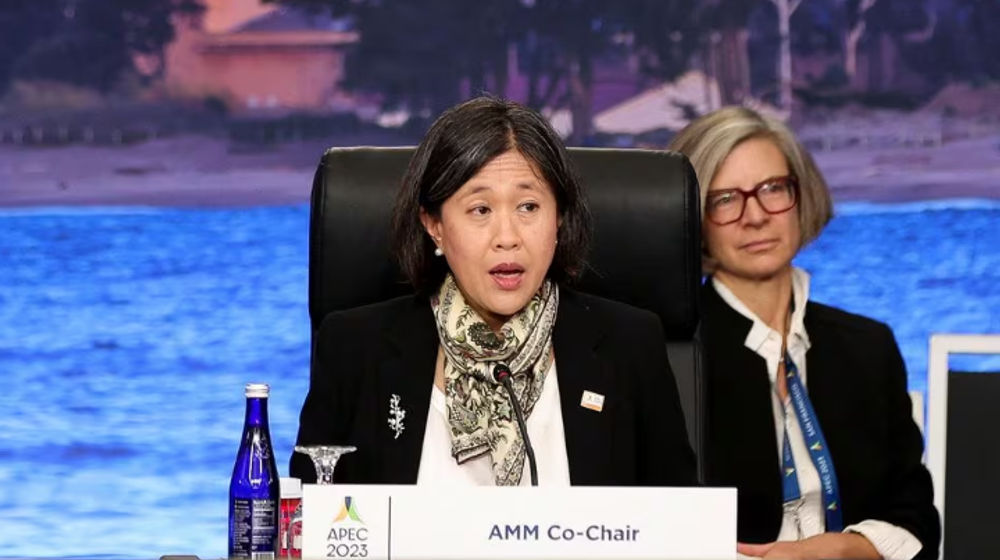 Duta Besar Perwakilan Perdagangan Katherine Tai Berbicara dalam Sesi Pembukaan Pertemuan Tingkat Menteri (AMM) APEC di San Francisco