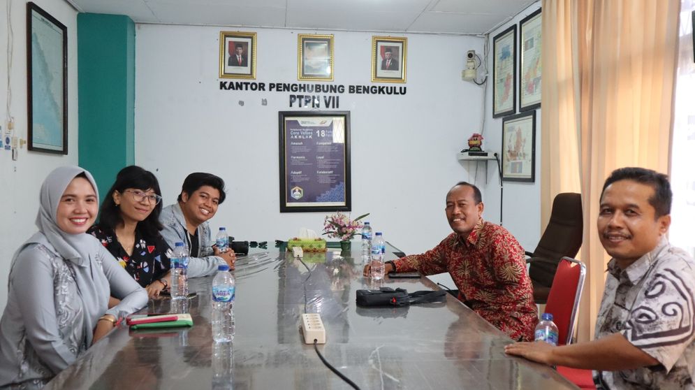 Sebanyak 44 pelaku Usaha Mikro dan Kecil di Provinsi Bengkulu menerima dana pinjaman total senilai Rp1,573 miliar dari PTPN VII