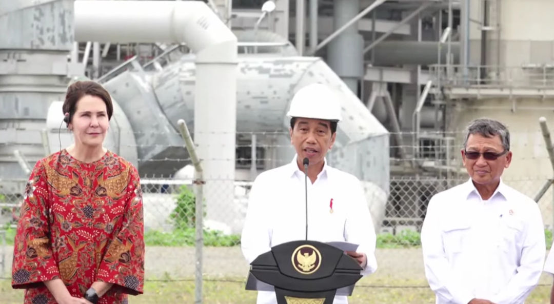 Presiden Jokowi meresmikan Proyek Strategis Nasional Tangguh Train 3 yang berada di Teluk Bintuni, Jumat 24 November 2023