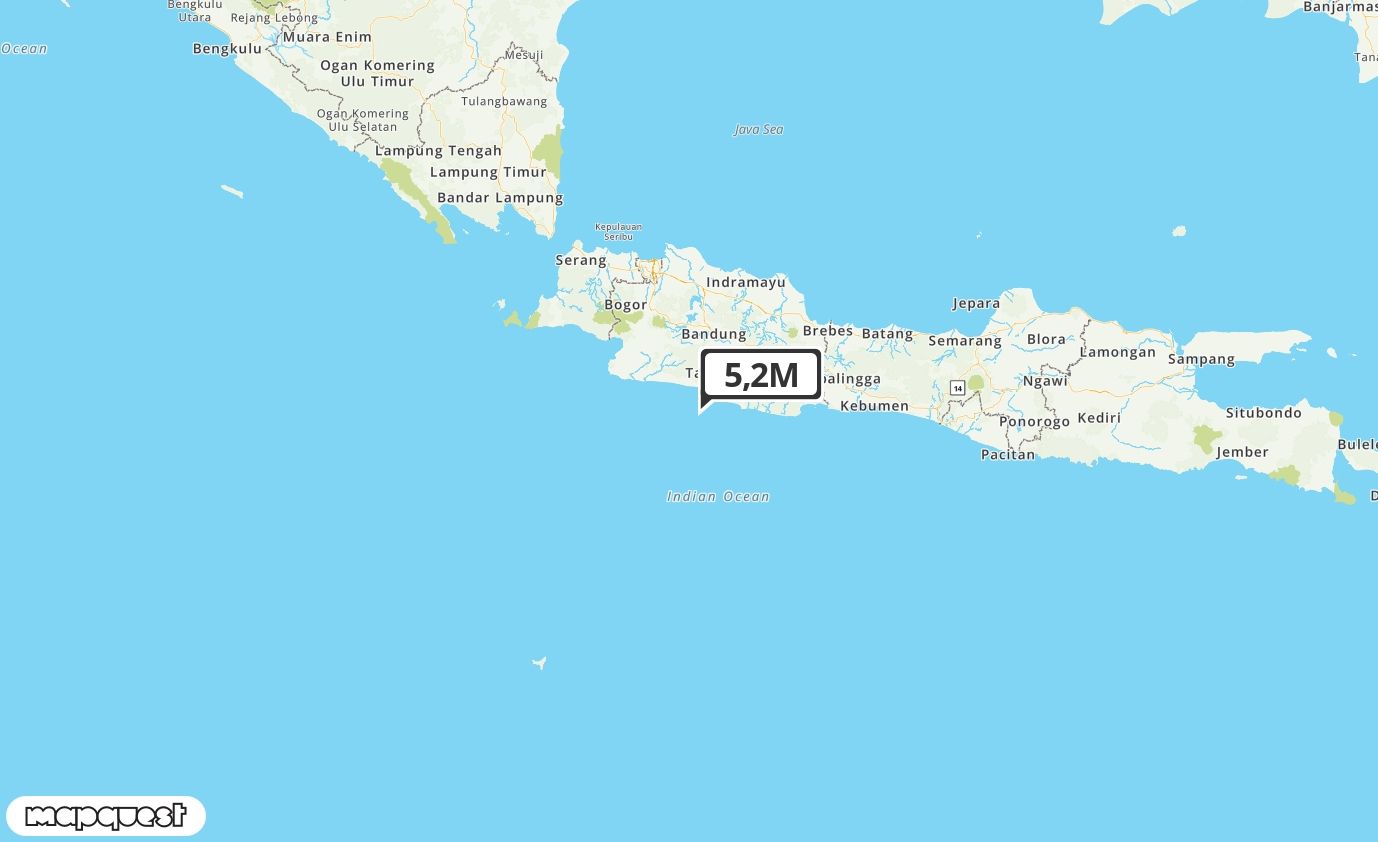 Pusat gempa berada di laut 97 km Barat Daya Kab. Bandung