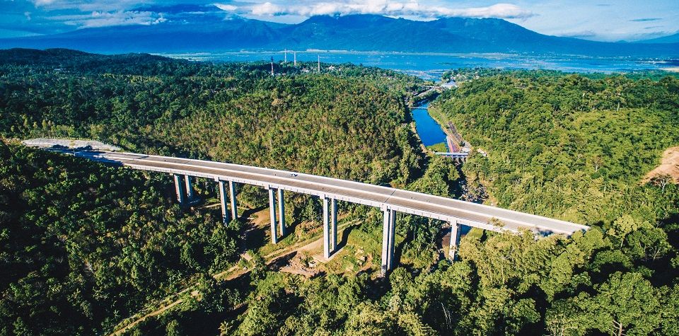 Jalan Tol Semarang-Solo.