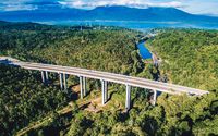 Jalan Tol Semarang-Solo.