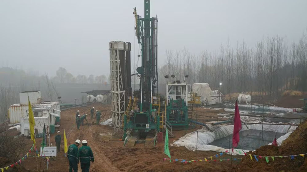 Pekerja Greka Terlihat di Lokasi Pengeboran Metana Dasar Batu Bara di Jincheng, provinsi Shanxi, China