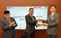 PT Kereta Api Indonesia (PT KAI) dan PT KAI Commuter Indonesia (PT KCI) melanjutkan kerja sama dengan perusahaan kereta api asal Jepang bernama East Japan Railways Company (JR East). 