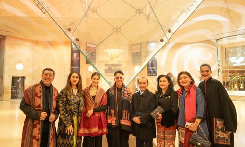 Photo3_LIndonesie au Carrousel du Louvre Resmi Digelar di Paris Kolaborasi BOI-Maestro Adibusana Edward Hutabarat-Kemendikbudristek.jpg