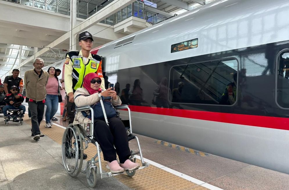 Intip Berbagai Fasilitas untuk Kalangan Disabilitas di Kereta Cepat Whoosh