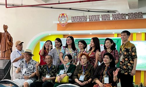 UKWMS Alumni.jpeg