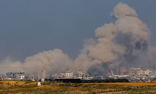 Asap Membumbung Tinggi di Gaza