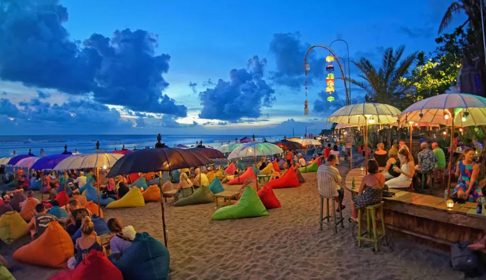 5 Rekomendasi Pantai di Bali untuk Rayakan Tahun Baru
