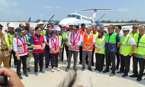 A-BUDI DHOHO.JPG